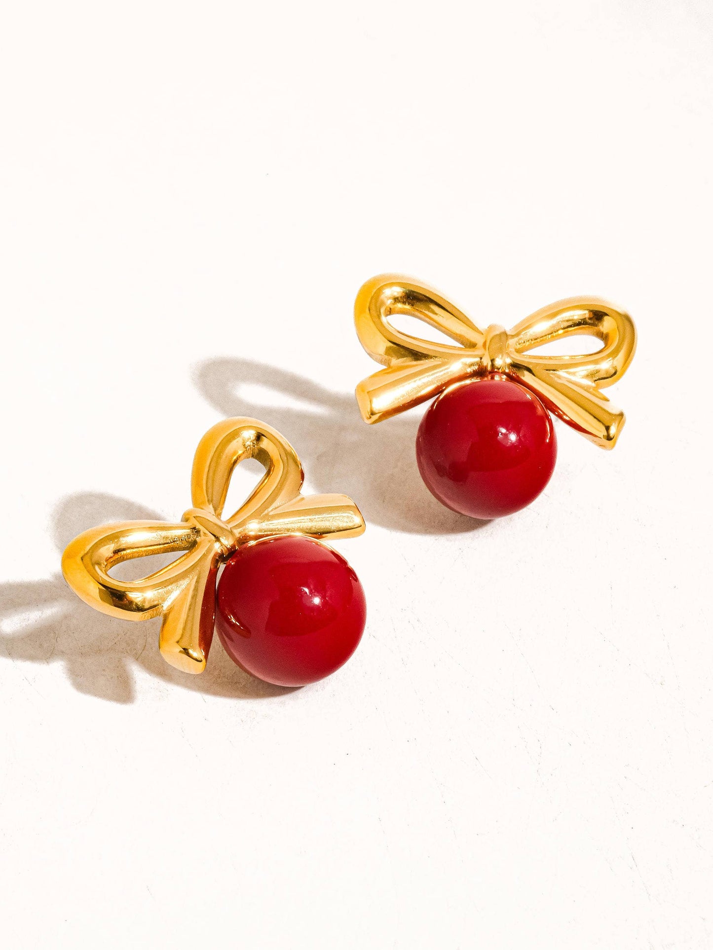 Fleury 18K Non-Tarnish Dainty Bow Earring Flânerie by MAIQ