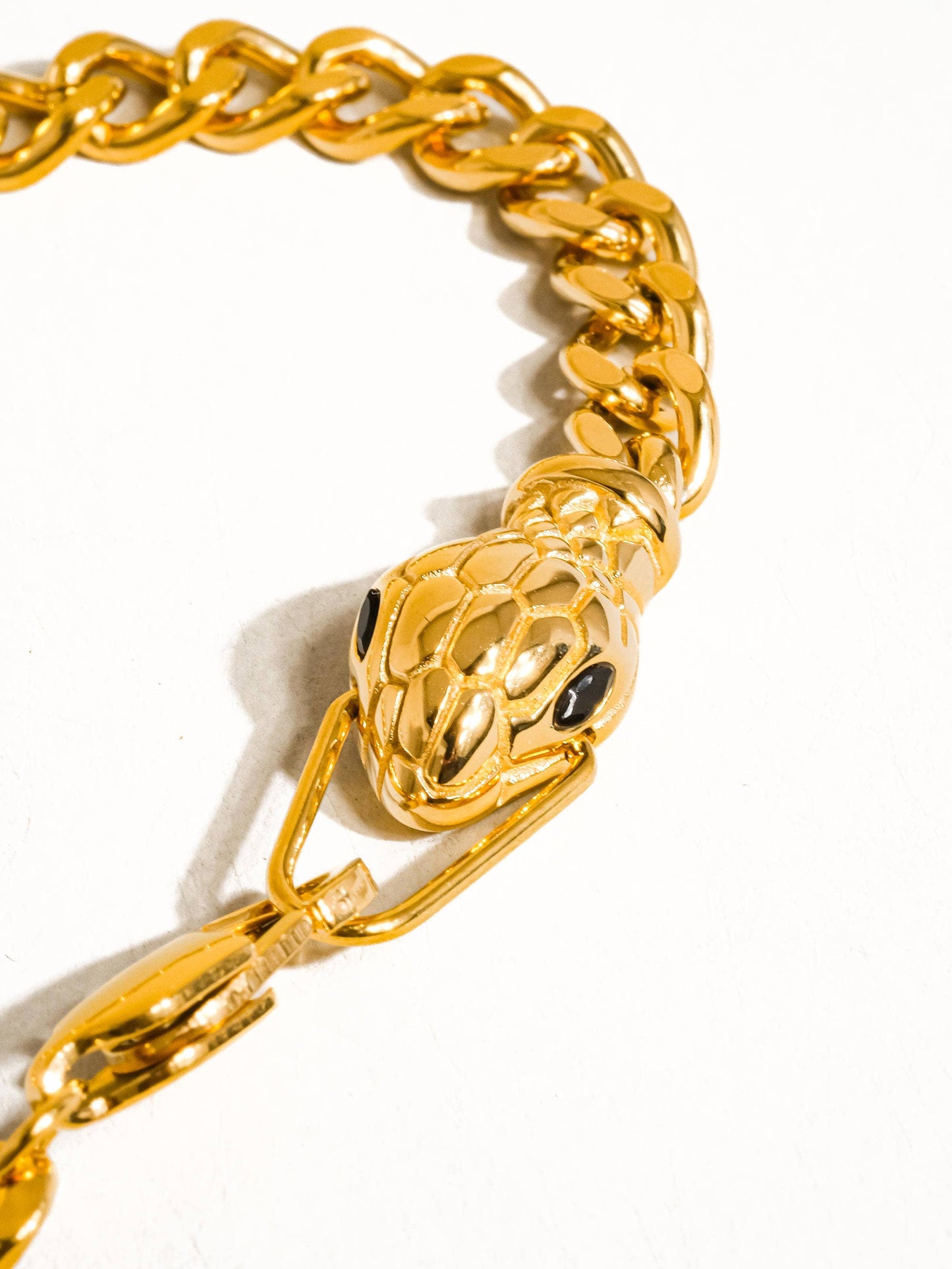 Habu 18K Gold Non-Tarnish Serpent Bracelet Flânerie by MAIQ