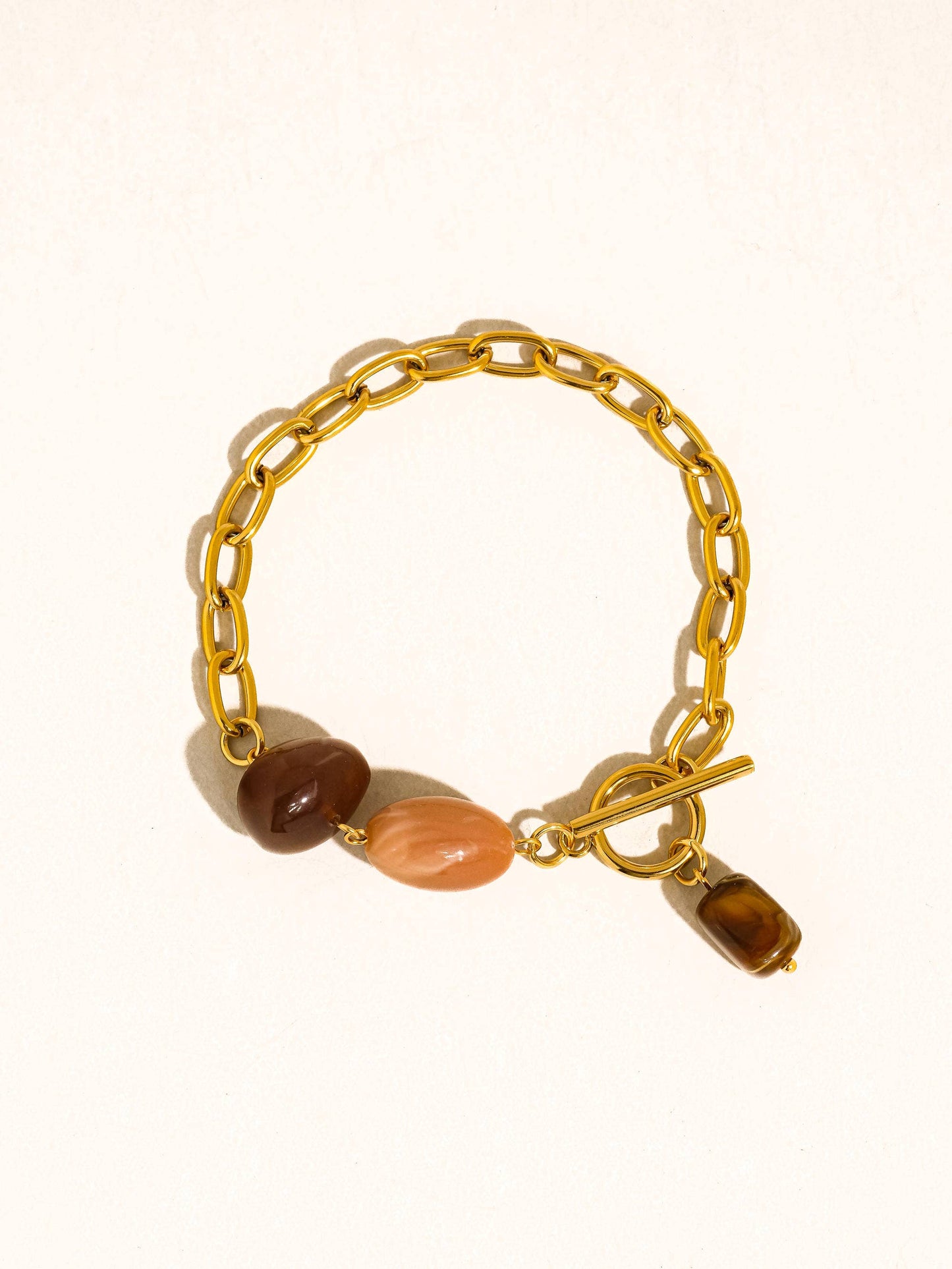 Kenlie 18K Gold Non-Tarnish Agate Charm Bracelet Flânerie by MAIQ