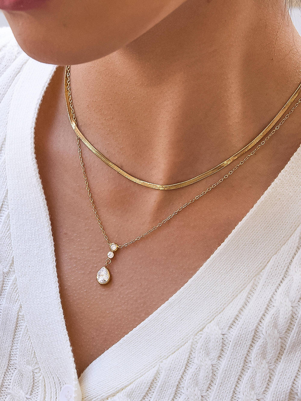 Dorielle 18K Gold Non-Tarnish Layered Teardrop Necklace Flânerie by MAIQ