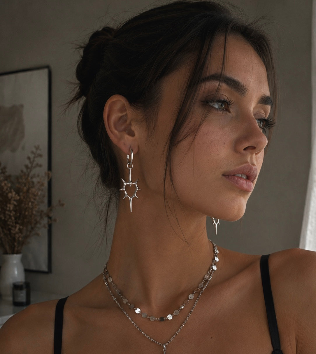 Gothic Heart Drop Earrings Mio Queena