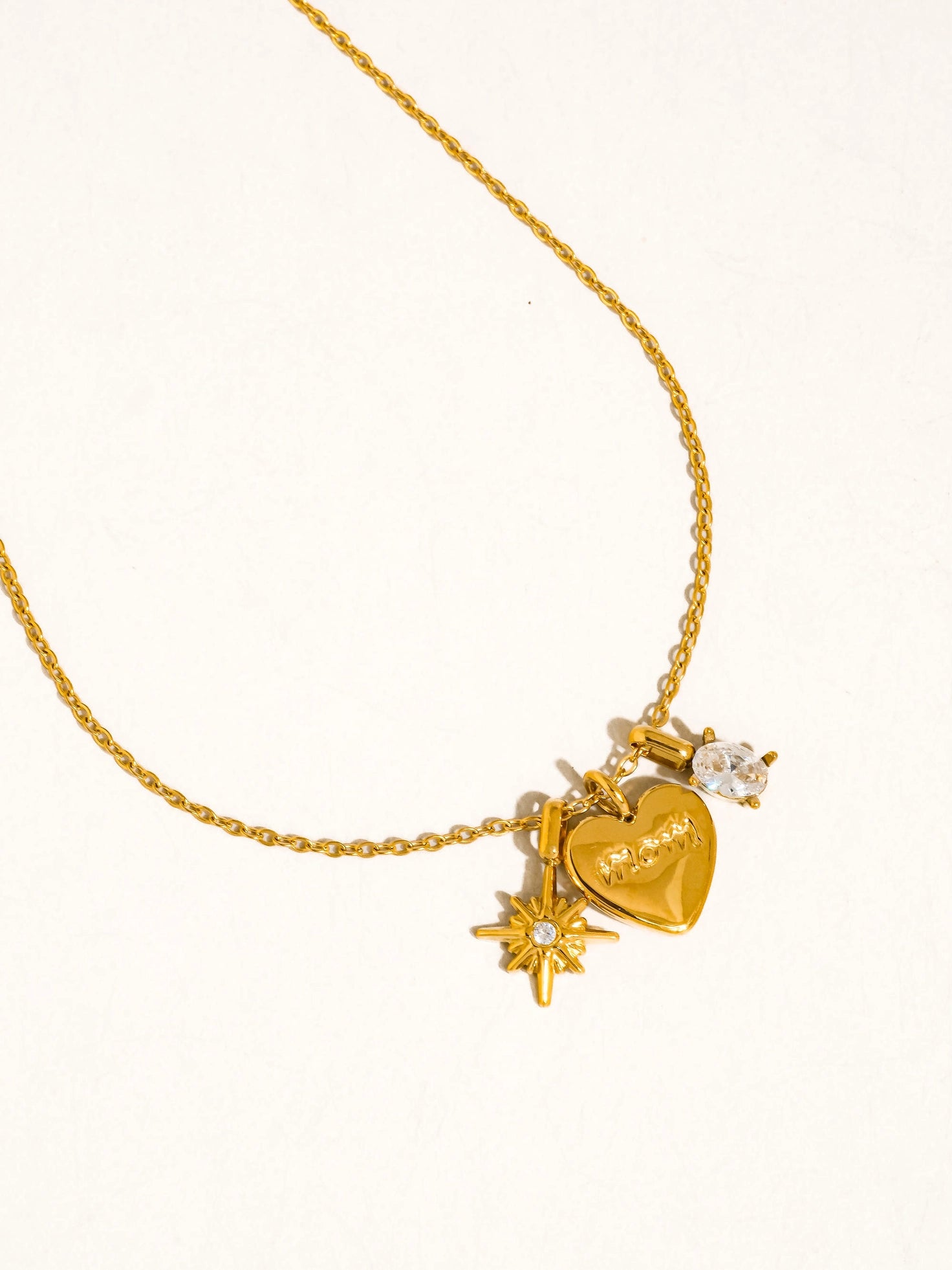 Star & Mom Heart Charm 18K Gold Plated Necklace - FGS Mio Queena