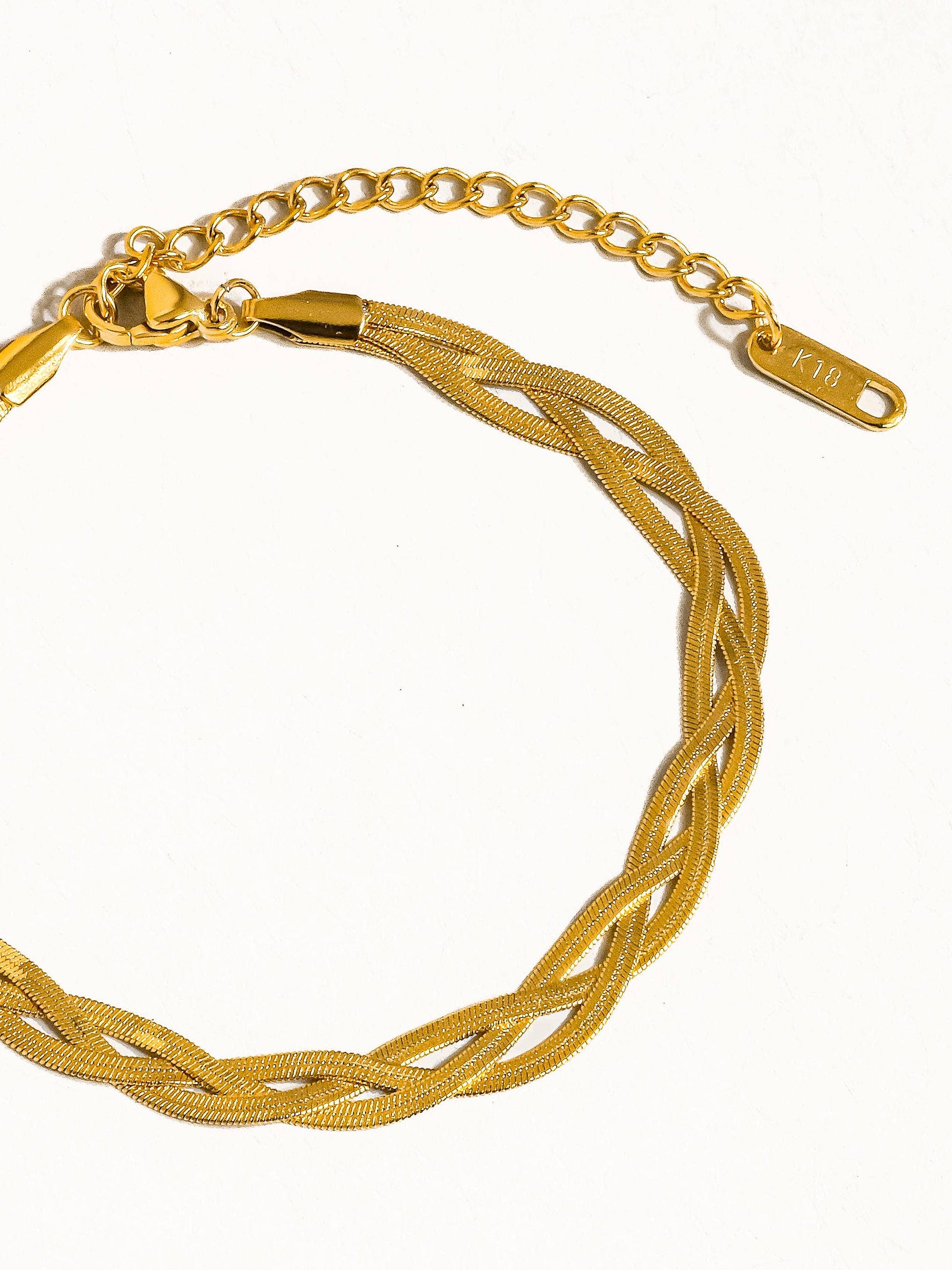 Yvet 18K Gold Non-Tarnish Braided Snake Chain Bracelet Flânerie by MAIQ