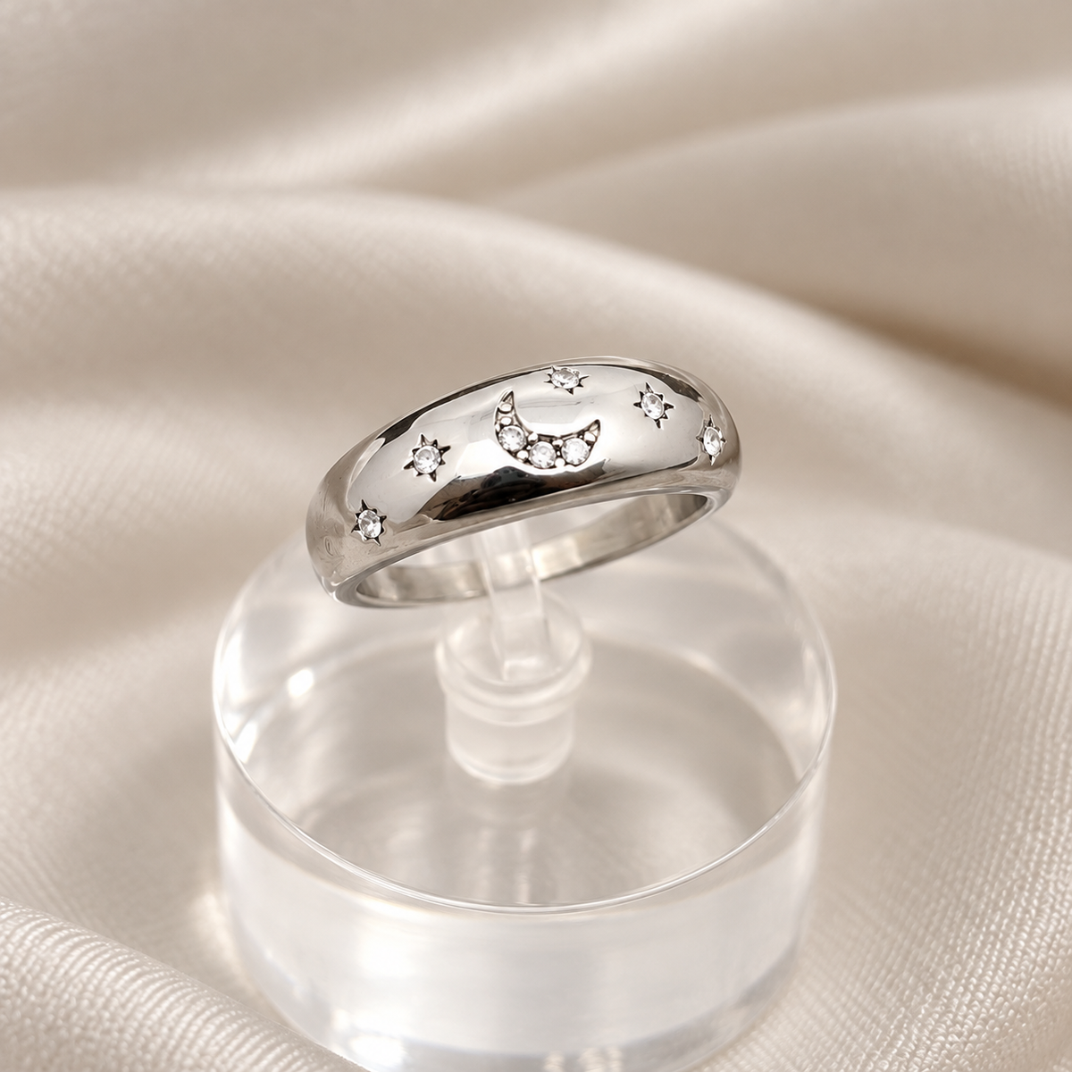 Star Moon Ring Mio Queena