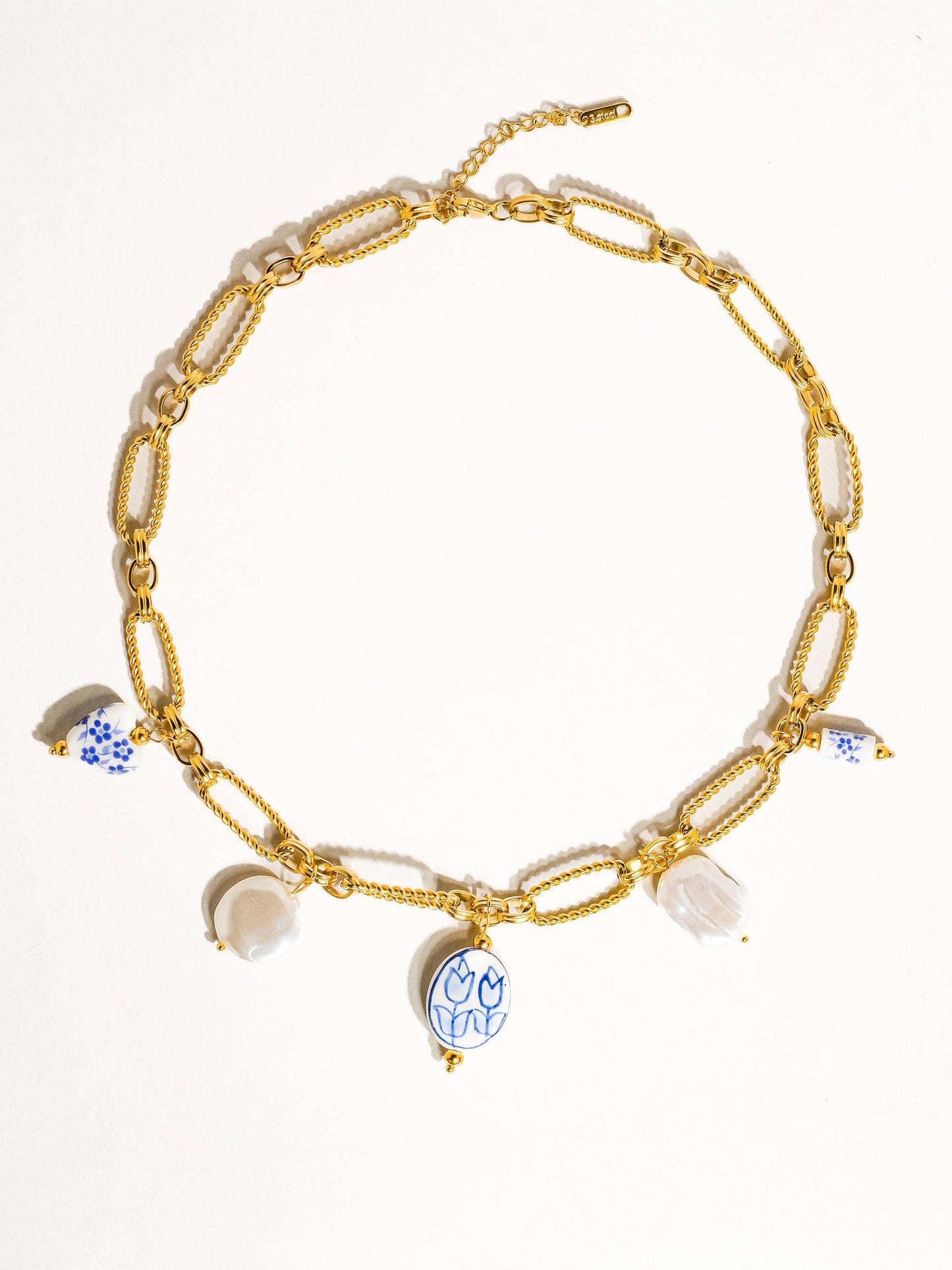 Riela 18K Gold Non-Tarnish Ceramic Floral Chain Necklace Flânerie by MAIQ