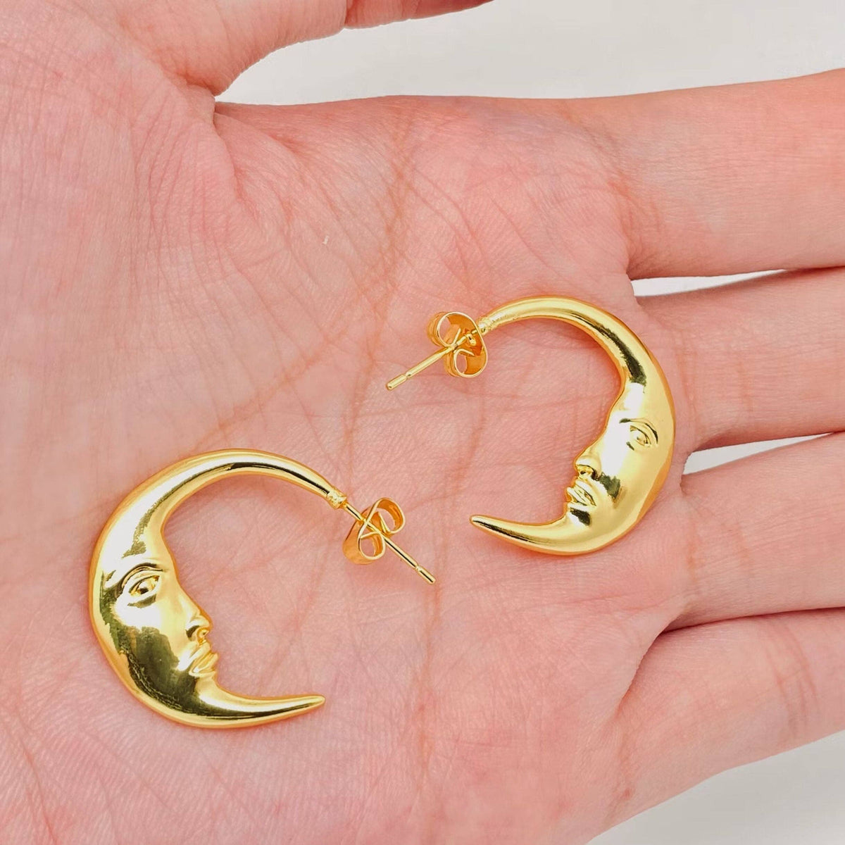 Mysterious Moon Face Design Gold Plated Hoop Earrings - MS Mio Queena